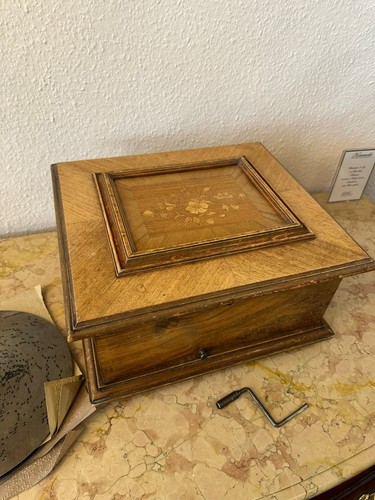 Polyphon antik mit - , lochplatten